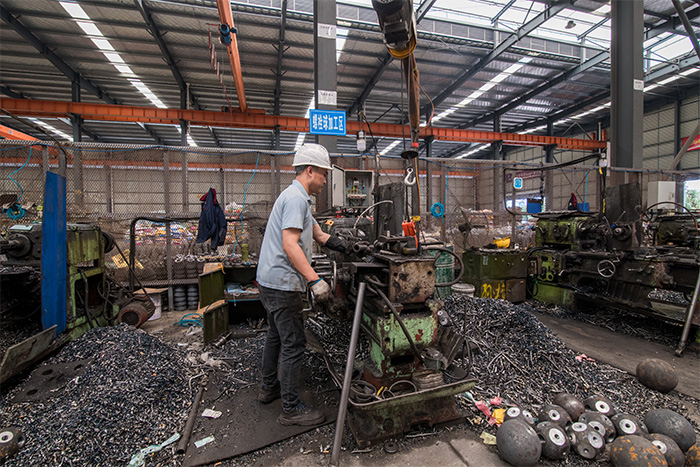 平度网架配件-螺栓球加工车间